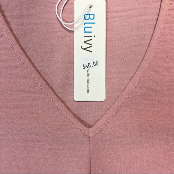 COPY - 🆕 BluIvy pink bell sleeve blouse SZ MED - Picture 3 of 4